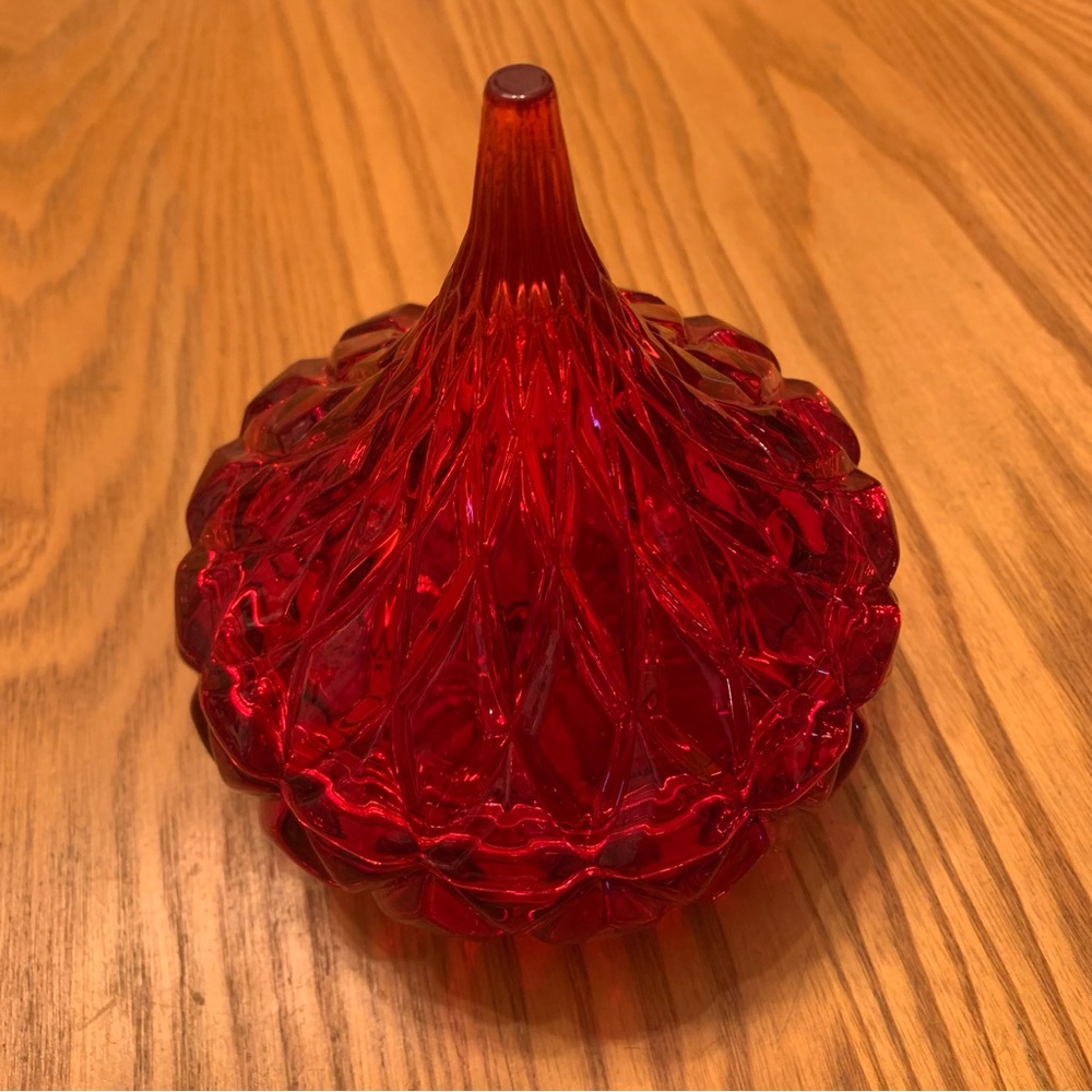 Shannon Crystal Hershey Kiss Ruby Red Candy Dish